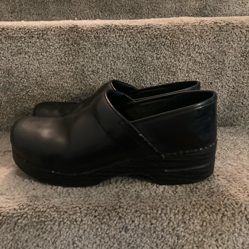 Dansko Leather Clog. Size 12. - image 3
